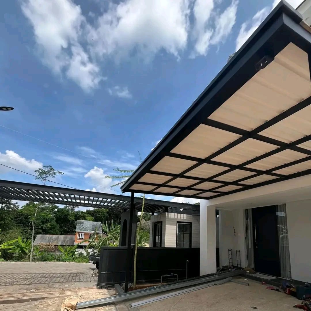 Hasil pemasangan kanopi rumah oleh Duta Bangun Project